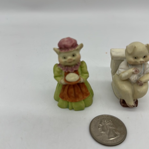 Vintage Pig Figurines 1991 JC Miniatures Lot of 2/Both 2” Tall approx. - Picture 3 of 10